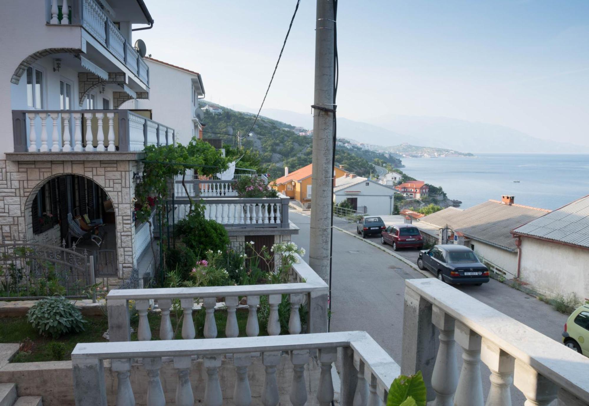 Apartments Mediterano Senj  Eksteriør bilde